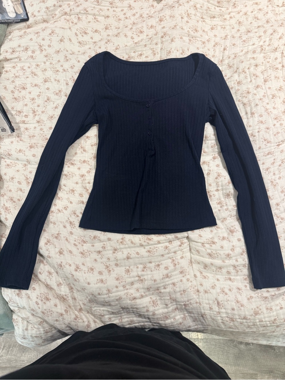 NWT- Dazy navy blue long sleeve ribbed knit top